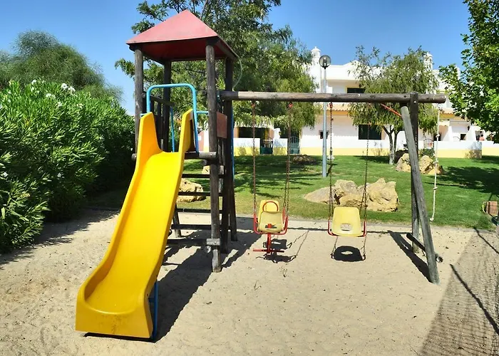 Vila Townhouse 700m From Sao Rafael