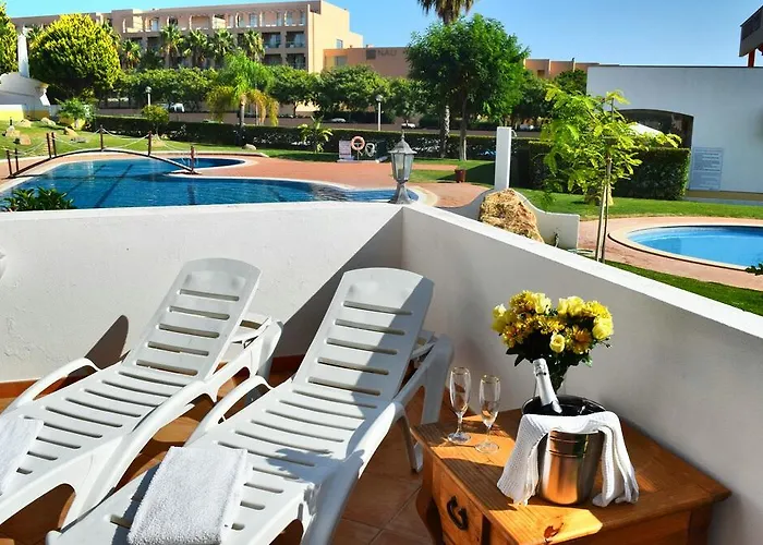 Вилла Townhouse 700m From Sao Rafael Албуфейра